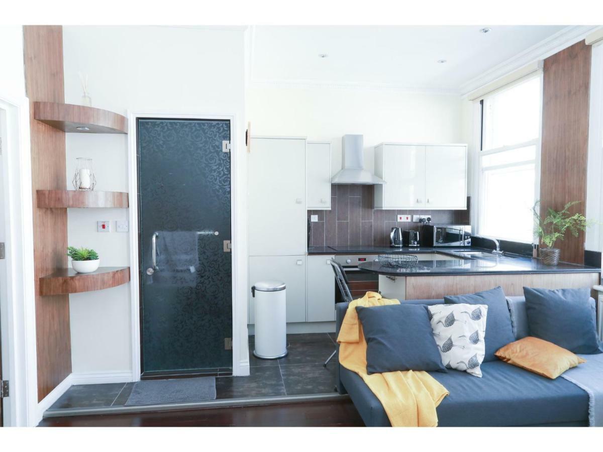Pass The Keys West End Apartment Near Tottenham Court Road Londres Extérieur photo