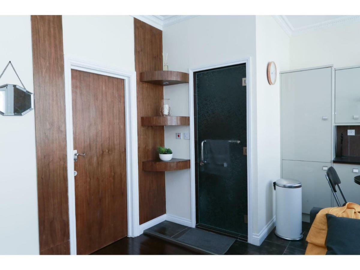 Pass The Keys West End Apartment Near Tottenham Court Road Londres Extérieur photo